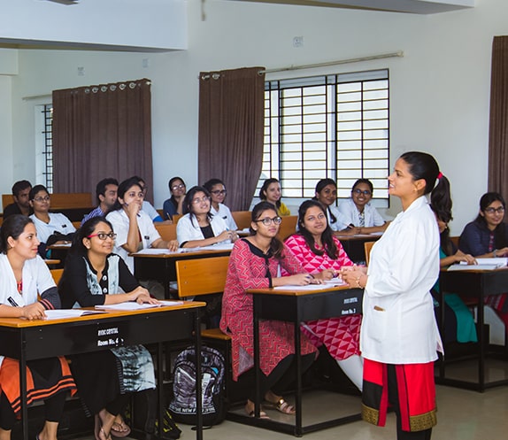 Live Classroom Session in RV Dental College